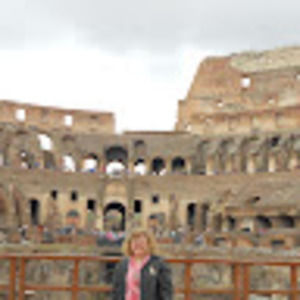 Meet your Posher, Laura